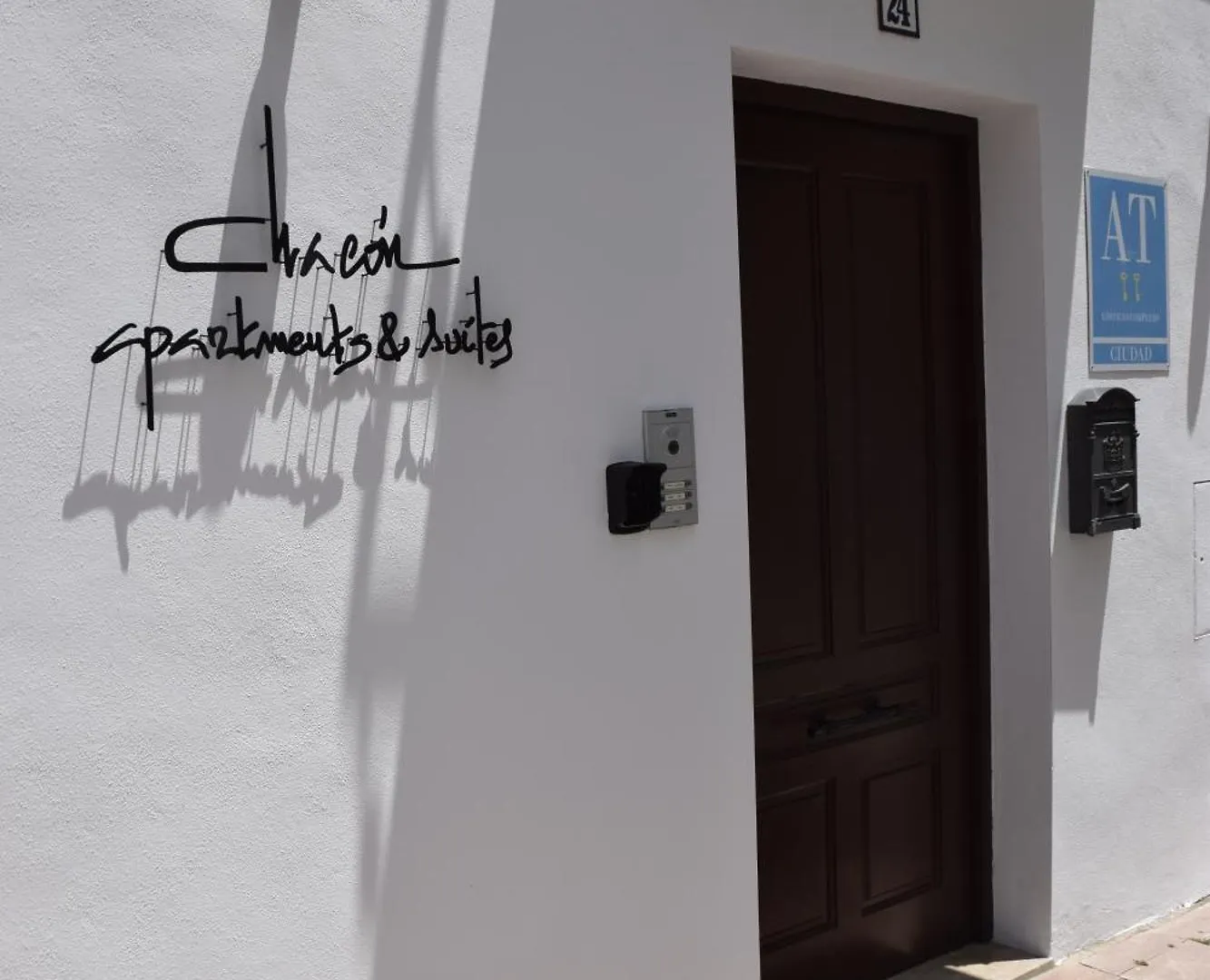 Chacon Apartments & Suites Estepona