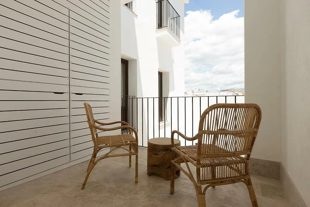 Chacon Apartments & Suites Estepona 0*,